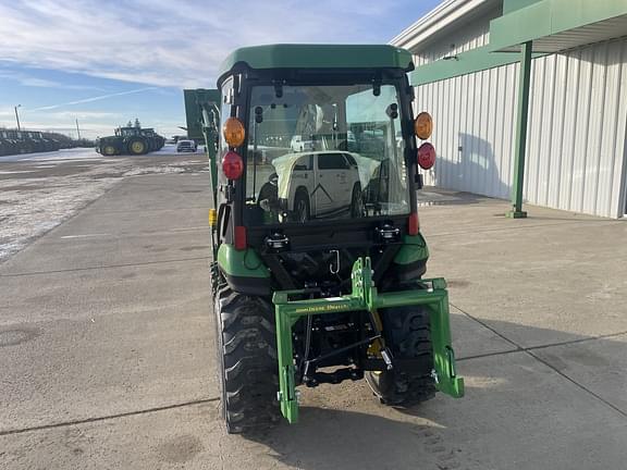 Image of John Deere 2025R equipment image 2