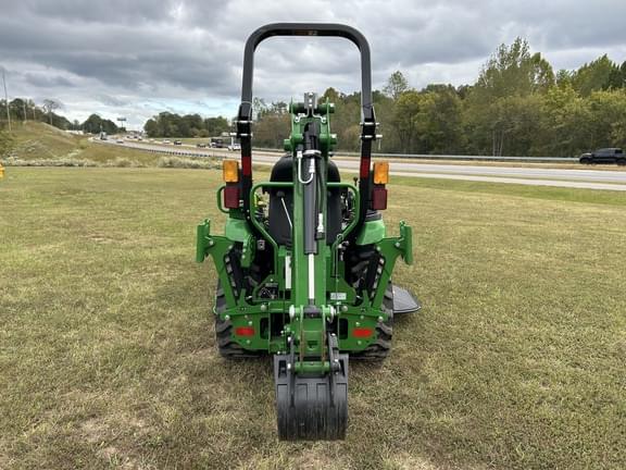 Image of John Deere 2025R equipment image 2