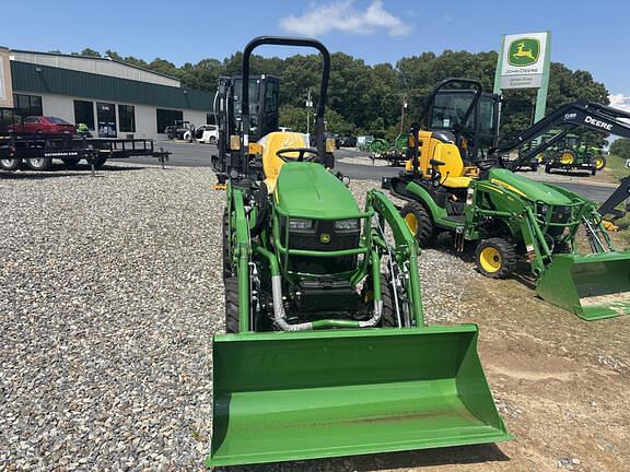 Image of John Deere 2025R equipment image 2