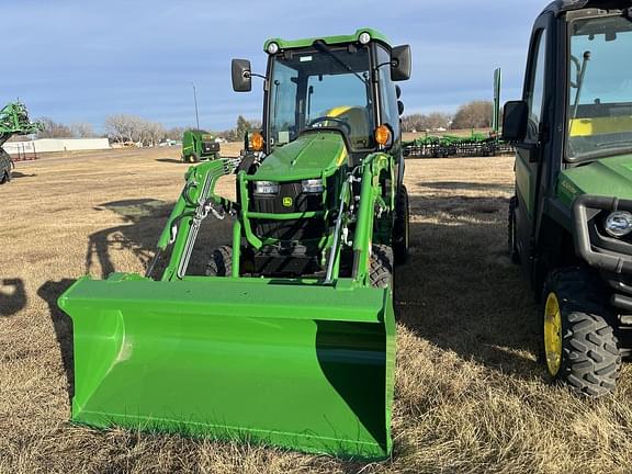 Image of John Deere 2025R equipment image 3