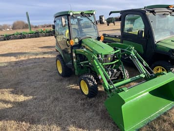 Main image John Deere 2025R