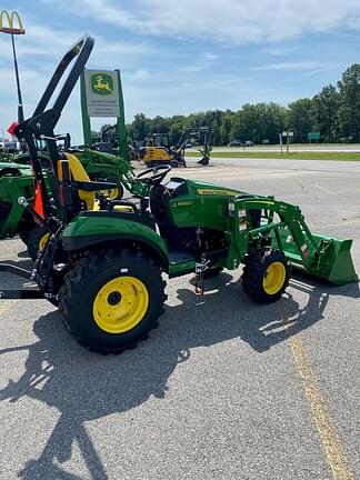 Image of John Deere 2025R equipment image 2