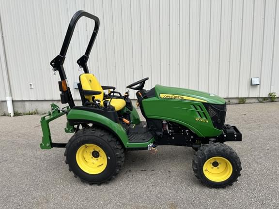 Image of John Deere 2025R Image 1