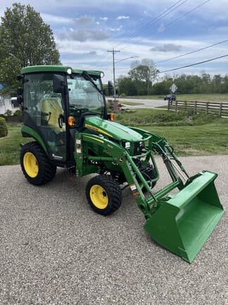 Image of John Deere 2025R equipment image 2