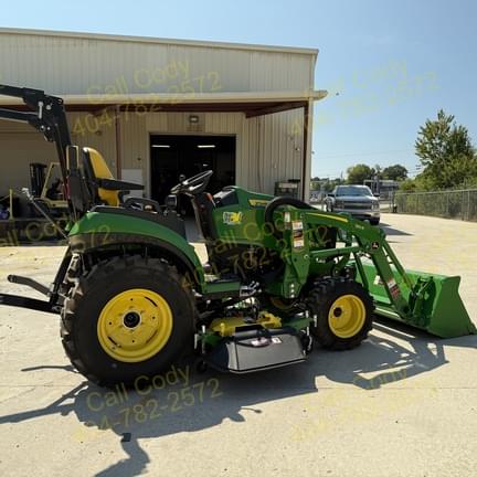 Image of John Deere 2025R equipment image 2