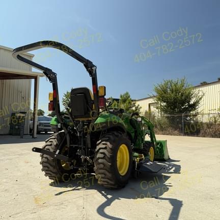 Image of John Deere 2025R equipment image 4