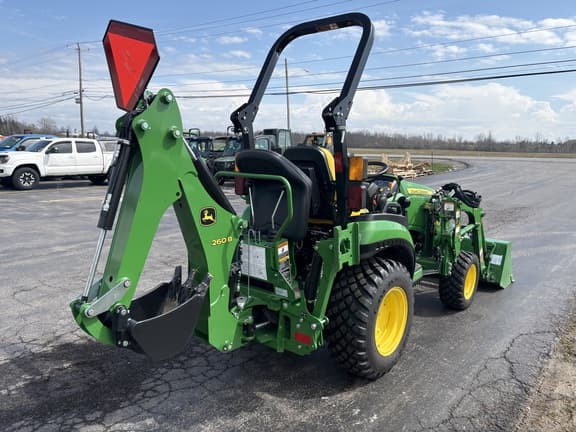 Image of John Deere 2025R equipment image 2