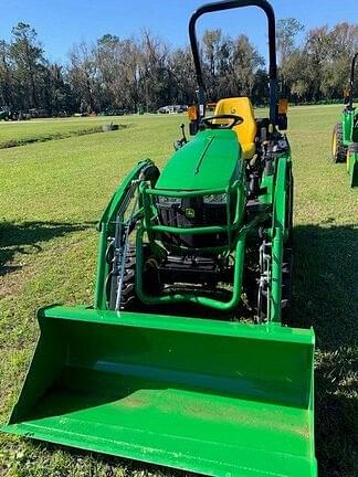 Image of John Deere 2025R equipment image 2
