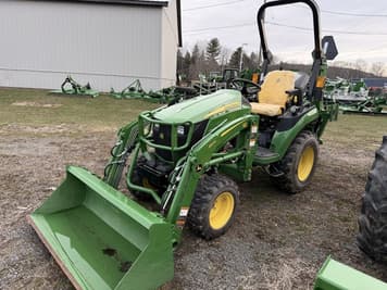 Main image John Deere 2025R