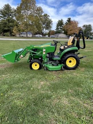 Image of John Deere 2025R equipment image 4