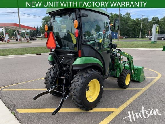 Image of John Deere 2025R equipment image 4
