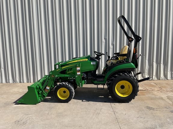 2024 John Deere 2025R Equipment Image0