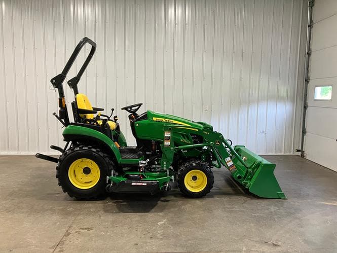 Image of John Deere 2025R Primary Image