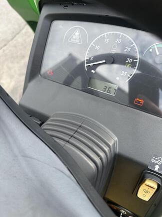 Image of John Deere 2025R equipment image 2