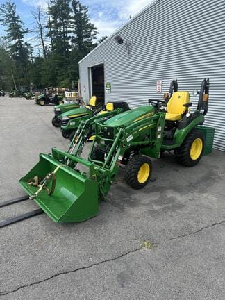 2024 John Deere 2025R Equipment Image0