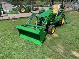 Image of John Deere 2025R equipment image 1