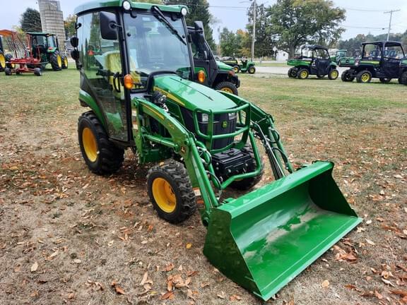 Image of John Deere 2025R equipment image 4