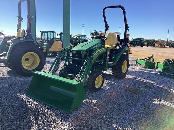 Image of John Deere 2025R equipment image 1