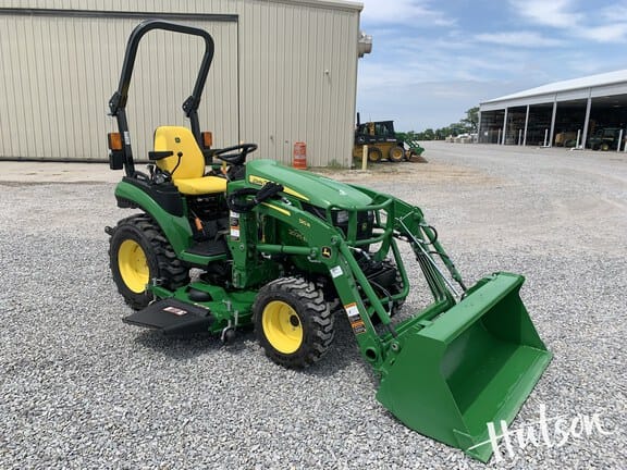 Main image John Deere 2025R