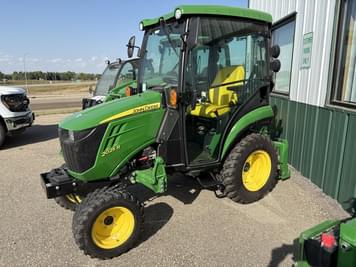 Main image John Deere 2025R