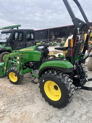 Image of John Deere 2025R equipment image 2