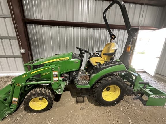 Image of John Deere 2025R equipment image 3