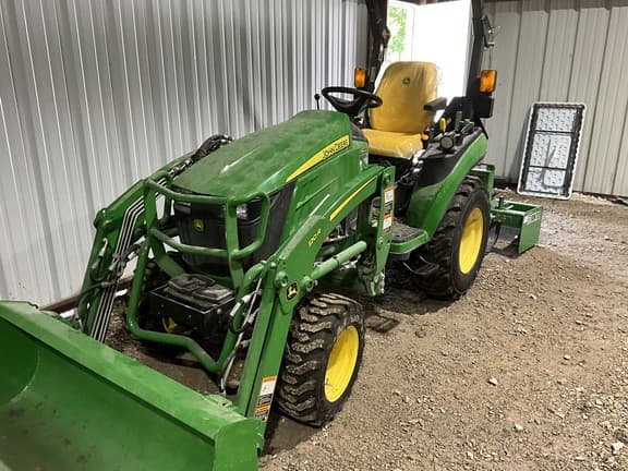 Image of John Deere 2025R Primary image