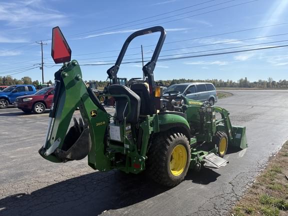 Image of John Deere 2025R equipment image 3