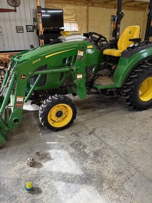 2024 John Deere 2032R Image