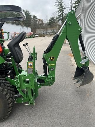 Image of John Deere 2032R equipment image 2