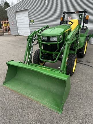 Image of John Deere 2032R Primary image