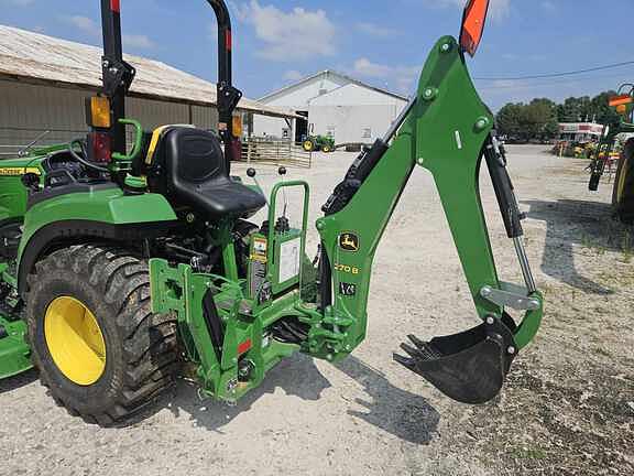 Image of John Deere 2032R equipment image 2