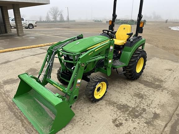 Image of John Deere 2032R Primary image