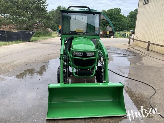 Image of John Deere 2038R equipment image 2