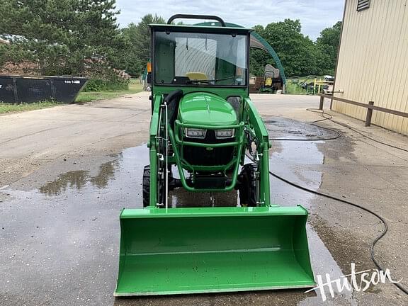 Image of John Deere 2038R equipment image 2