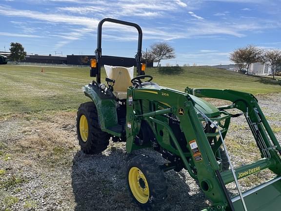 Image of John Deere 2038R equipment image 4