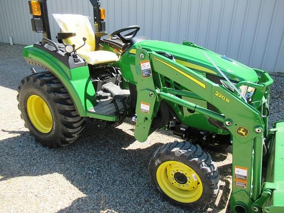 Image of John Deere 2038R equipment image 2