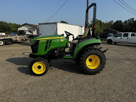 Image of John Deere 2038R equipment image 1