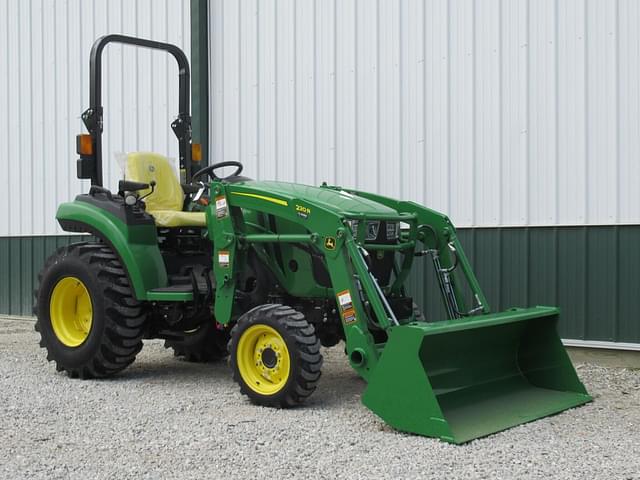 Image of John Deere 2038R equipment image 2