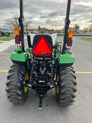 Image of John Deere 2038R equipment image 4