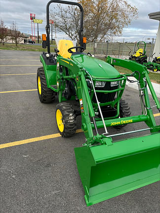 Image of John Deere 2038R equipment image 1