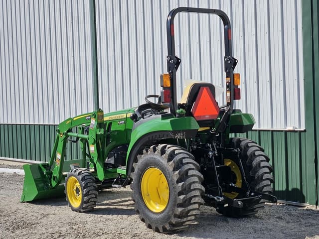Image of John Deere 2038R equipment image 4