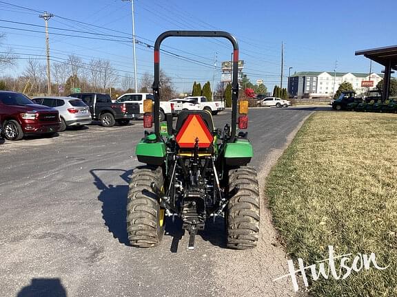 Image of John Deere 2038R equipment image 3