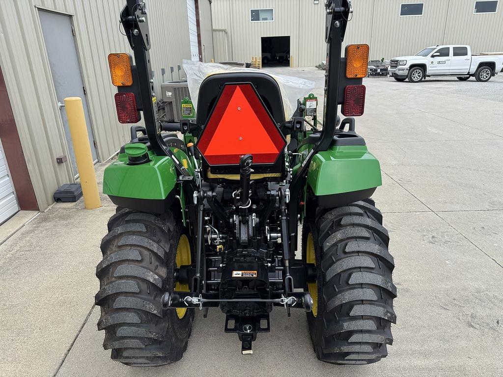 Image of John Deere 2038R Image 0