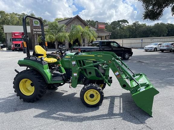 Image of John Deere 2038R equipment image 2