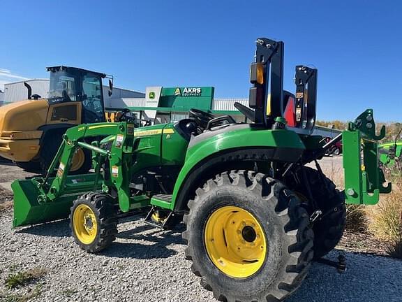 Image of John Deere 2038R equipment image 1