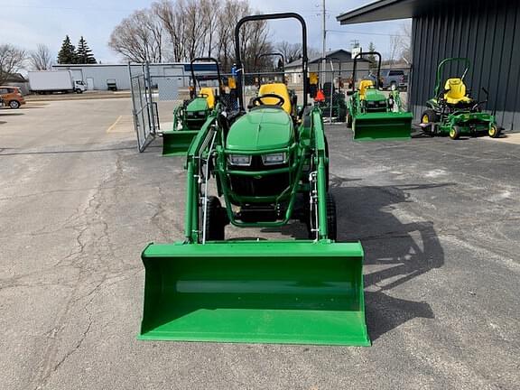 Image of John Deere 2038R equipment image 2