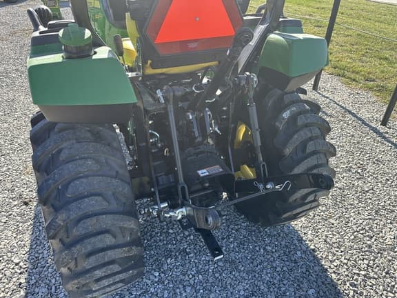 Image of John Deere 2038R equipment image 4