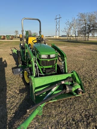 Image of John Deere 2038R equipment image 2