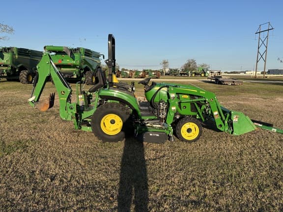 Image of John Deere 2038R equipment image 1